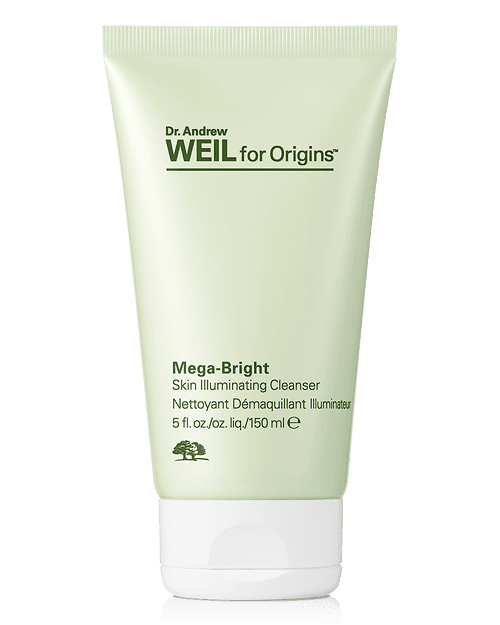 92%試用者表示4週之後看到肌膚膚色明顯勻亮透白！溫和的潔面慕絲，可有效清潔臉上髒污，使肌膚回復細緻，更加瑩亮。 | Dr. WEIL亮白無敵潔面慕絲