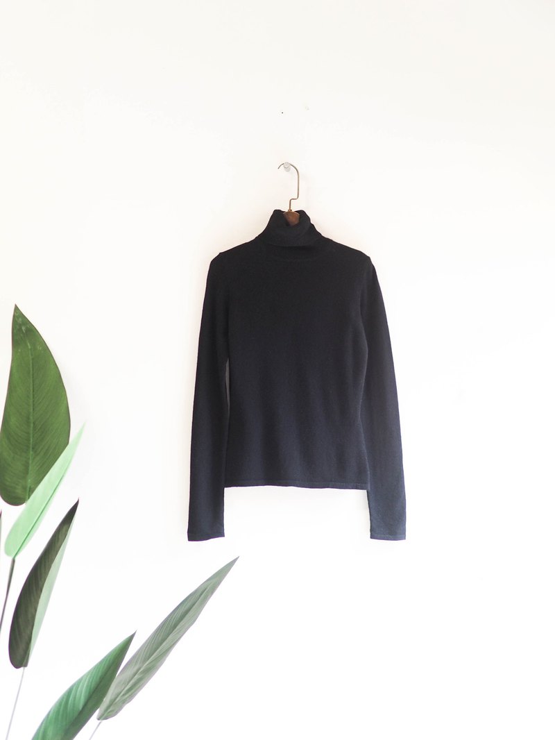 「 材質柔軟親膚、穿上不刺不癢，保暖度極佳！打底、多層外穿毛衫皆可的cashmere sweater 」