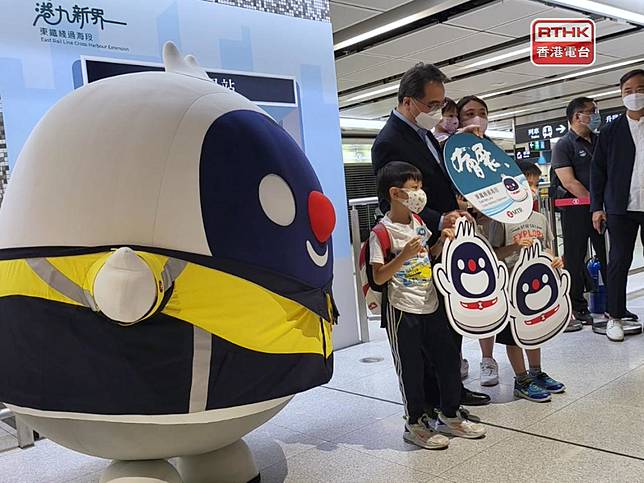 會展站開放日鐵路迷指展示戰時炸彈彈殼最具吸引力 香港電台 Line Today