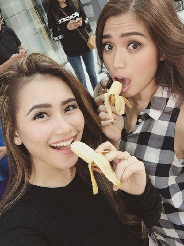 Jessica Iskandar dan Ayu Ting Ting, Asmara Dua Ibu Muda