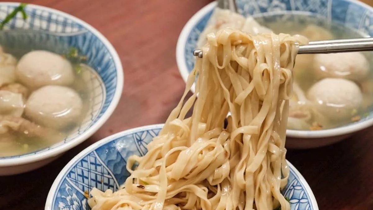 吃宜蘭不踩雷！網推羅東夜市８必吃美食：爆量三星蔥餅、幽靈油飯、60年老店