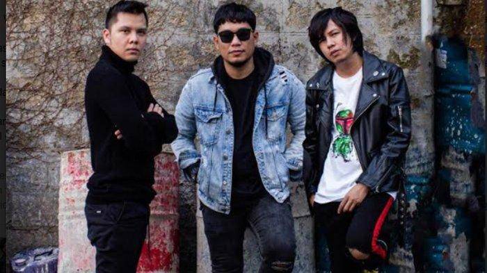 Chord Gitar Lagu Penantian Armada Dengan Lirik Penantian Ini Teramatlah Panjang Tribunnews Com Line Today