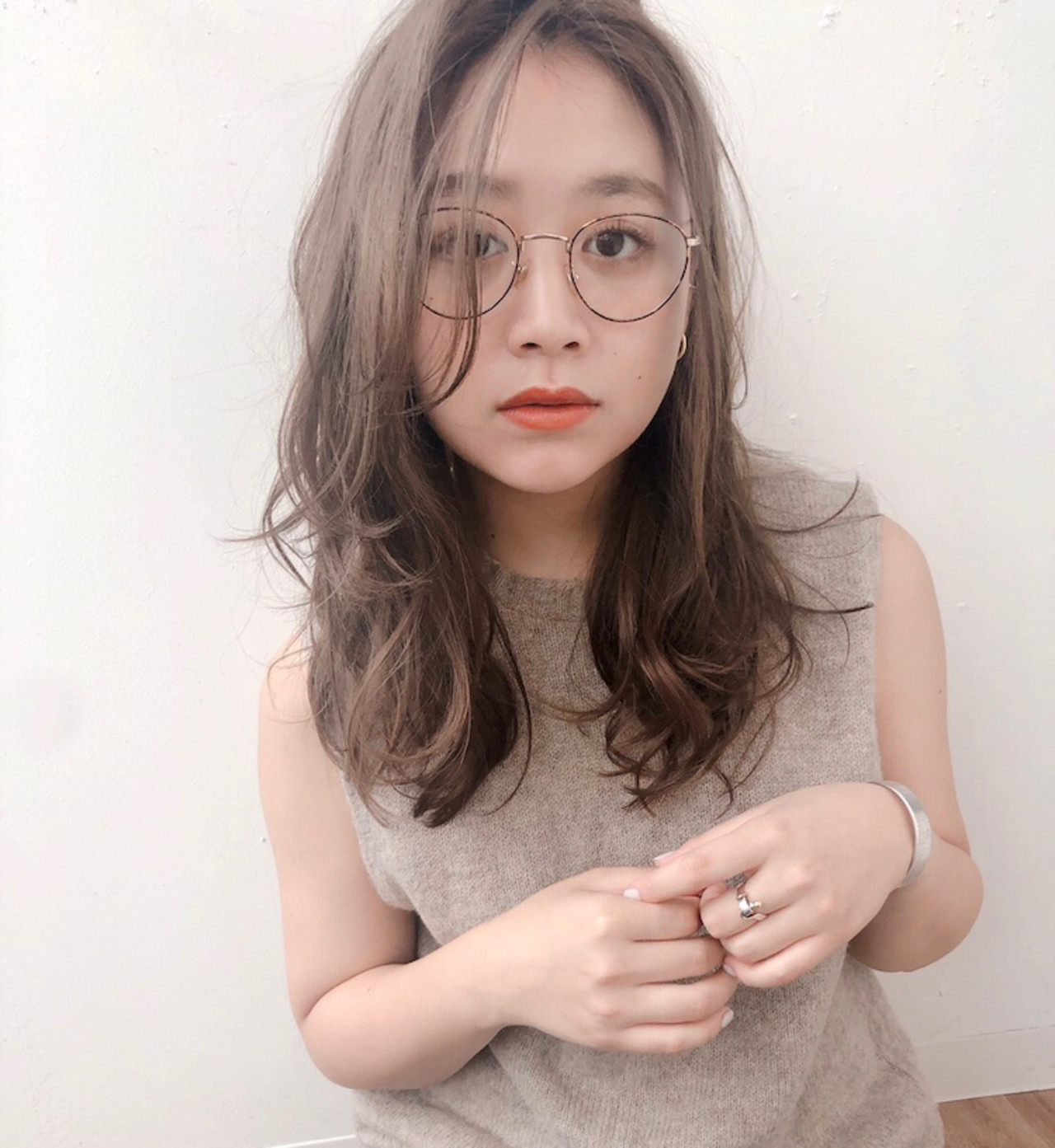 前髪が浮いてしまうなら可愛くアレンジしちゃおう