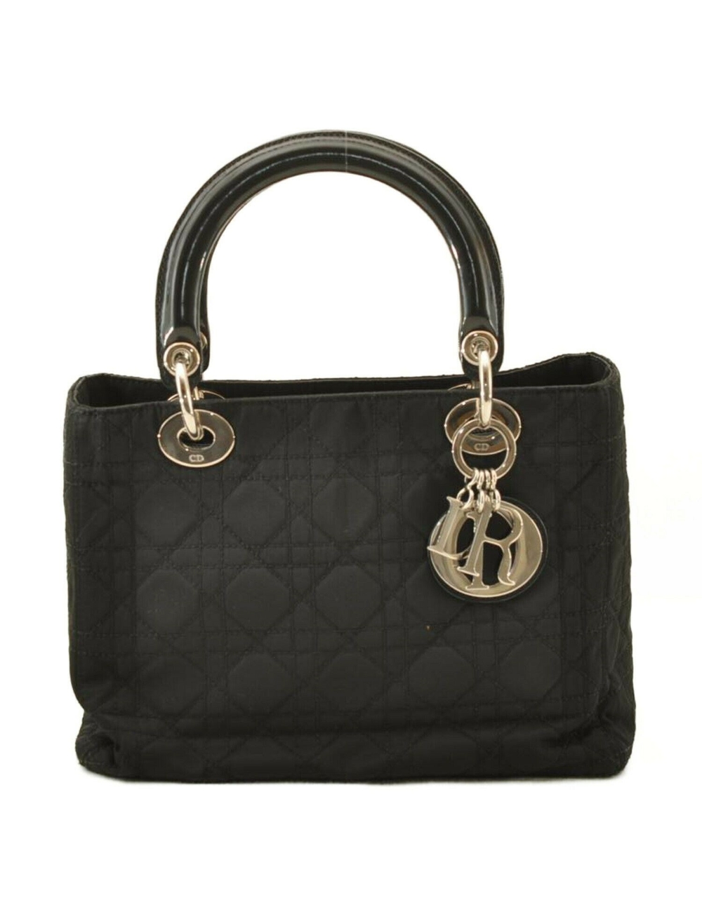 名稱：Dior Lady Dior尼龍2路 品牌：迪奧 品牌型號：Lady Dior Nylon 2Way 尺寸：W24 x H19 x D11cm 措施：意大利 分類：包 子類別：手提包 條件：公元