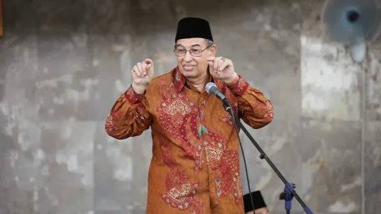 Quraish Shihab Jadi Khatib Salat Idul Fitri di Istiqlal