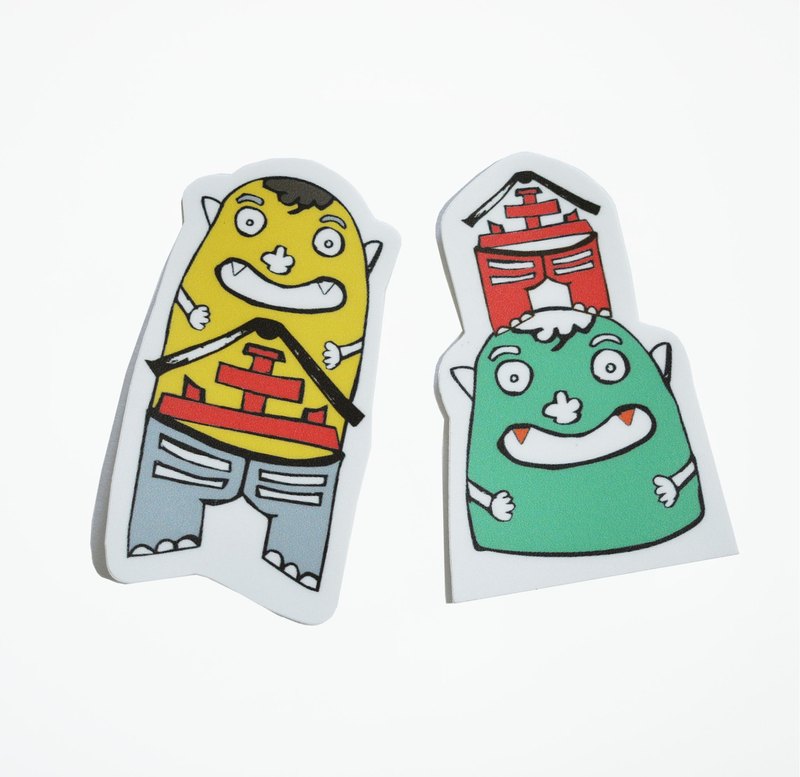 風獅爺好似多胞胎阿 跟那個安平的劍獅好似有點幾分像，也跟那個沖繩的獅好似有點幾分像