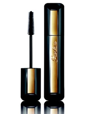 WHAT IT IS A charming trump card, an irresistible weapon of seduction, Cils D'enfer Maxi Lash So Vol