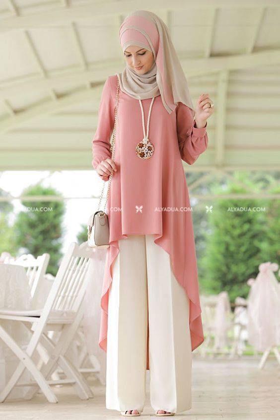 7 Inspirasi Warna Hijab Yang Cocok Untuk Tunik Peach Anda Biar Tampil Kalem Womantalk Com Line Today