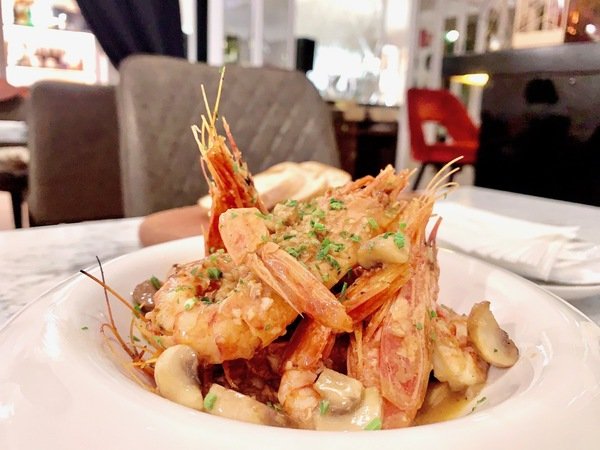 「台北東區美食」歐陸小酒館夢幻網美餐廳首選-K.D Bistro Taipei直擊分享