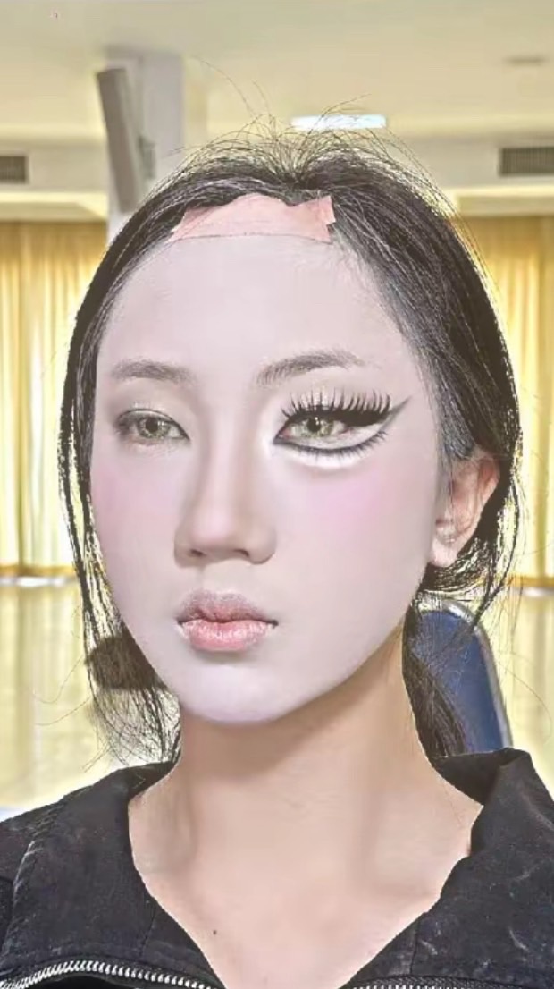 ด้อม *ೃ༄ ʀᴀɪɴᴀ ˚◞♡ ⃗