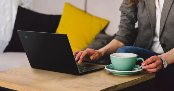 筆電具備行動力，可說是最大的優勢。