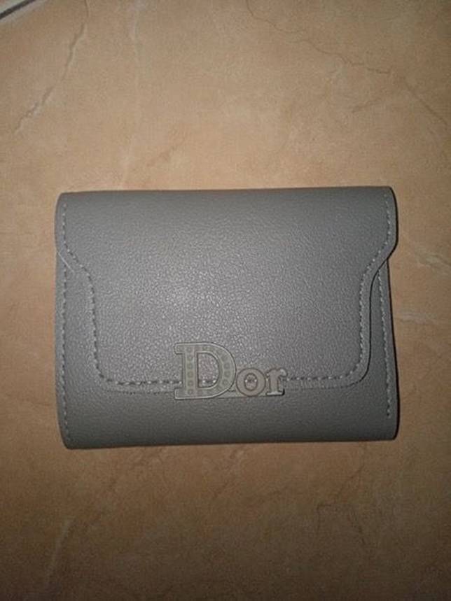 Beberapa Potret Brand Dompet yang Absurd Bikin Pusing 7 Keliling