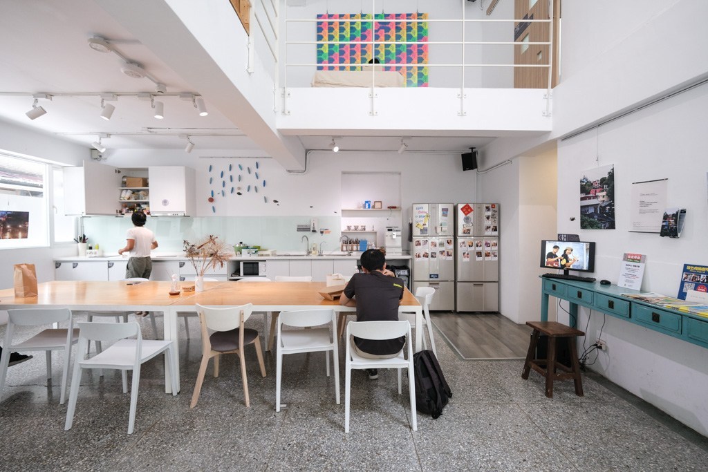 夾腳拖的家 長安122, 台北車站青年旅館, 中山站青旅, 台北車站住宿, Flip Flop Hostel, 老公寓住宿, 文青風格青旅, 好初早餐