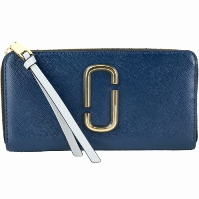 經典雙J標誌高辨識度 繽紛活潑撞色擄獲人心 時尚部落客明星超夯相機包系列