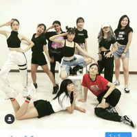คลาสสอนเต้นออนไลน์