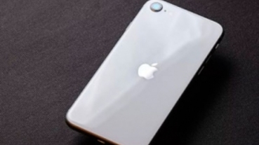 效能、相機比拼 iPhone 11！iPhone SE (第 2 代) 初步上手評測