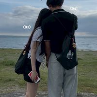 少し背の高いあなたの耳に寄せたおでこ編👩‍❤️‍👨