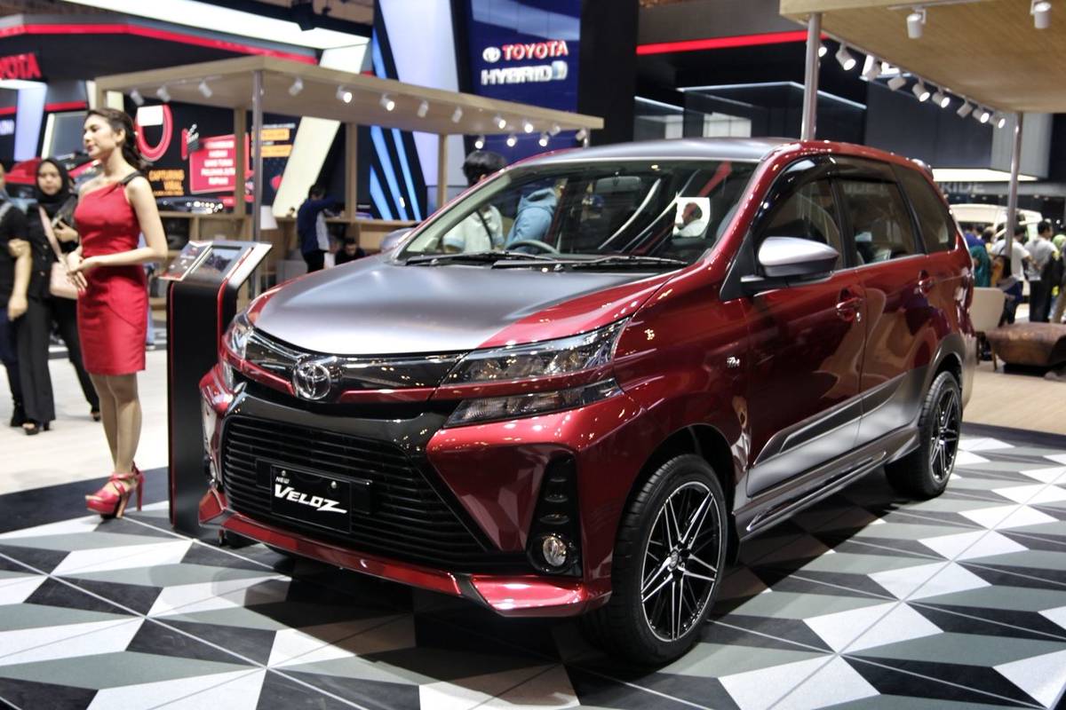 Modifikasi Minimalis Sukses Bikin Toyota Veloz Lebih Dinamis Gridoto Line Today