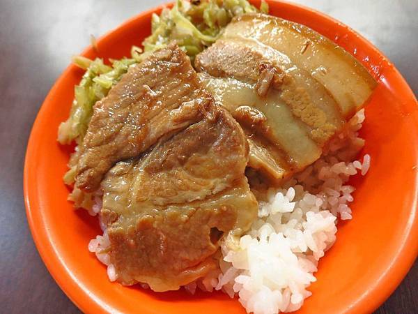 【台北美食】台北橋頭滷肉飯-美味的焢肉飯宵夜美食 【台北美食】台北橋頭滷肉飯-美味的焢肉飯宵夜美食