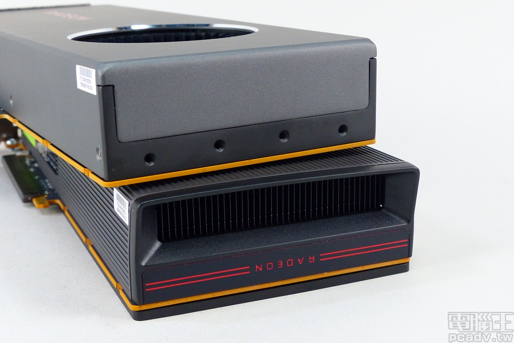 Radeon RX 5700 XT 散熱器末端另外增添散熱鰭片。