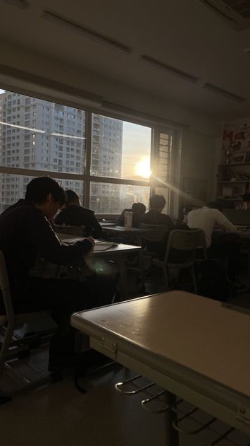 ✧𝑀𝒾𝓃𝑔 𝑀𝒾𝑜高級學院✧｛ABO｝