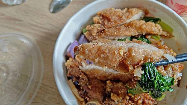 【台北美食】無招牌麵飯店-沒有店沒有招牌，動物園附近的爆美味小吃店