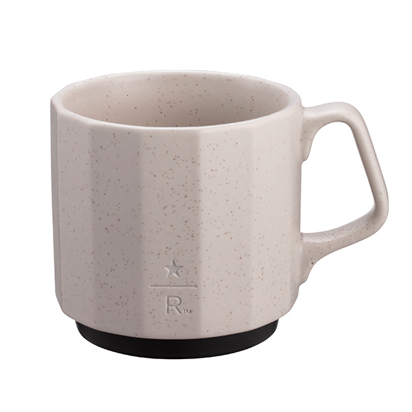 【配送地點】限本島。【配送方式】黑貓宅急便、7-11付款取貨(超商進貨材積限制內)【退換貨服務】提供7天猶豫期，商品須為全新狀態且完整包裝【注意事項】網路售出之商品，無法在全台實體門市提供退款、退換貨