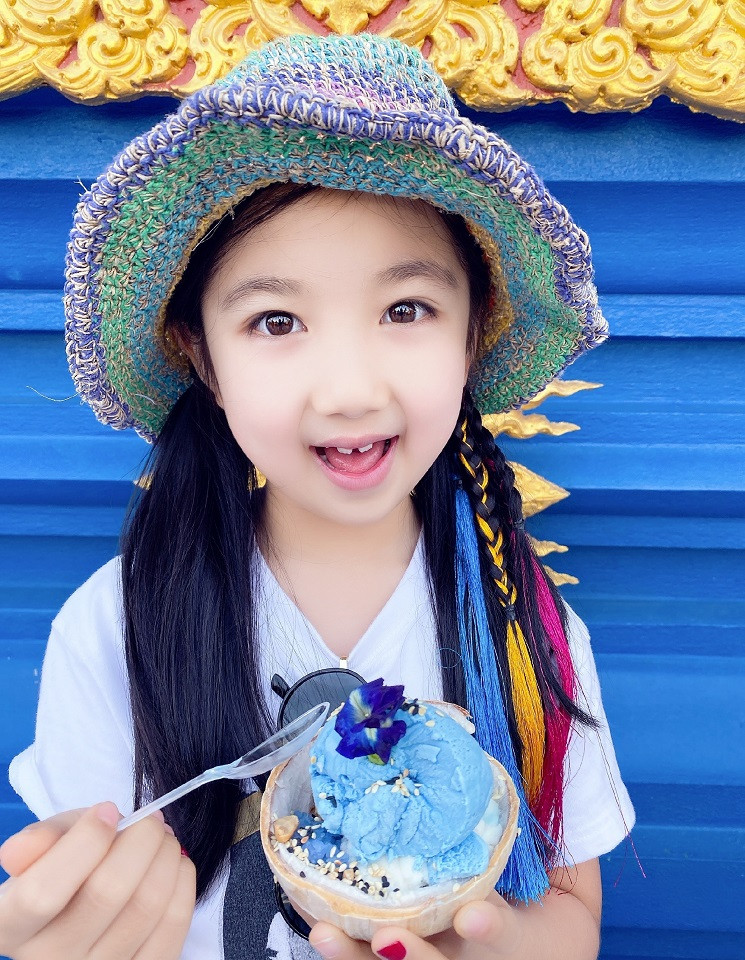 《以家人之名》女演員私服9：叢尚 飾演 幼年李尖尖