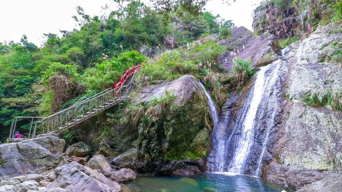宜蘭不只抹茶山！８條私房步道衝打卡：CNN全球最美、瀑布祕境、15分鐘登頂