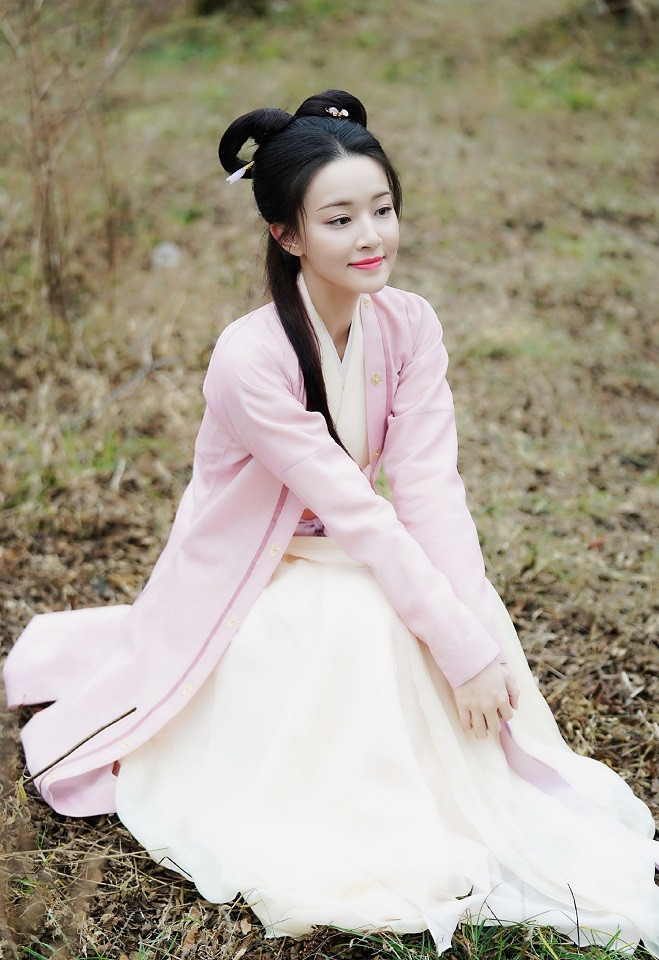 古裝劇《長安諾》后宮娘娘2：梁婧嫻 飾演 凌蓁兒