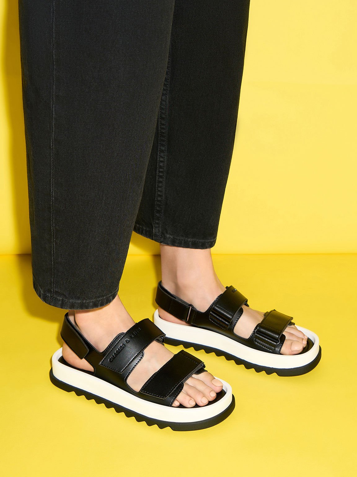 CHARLES & KEITH Avalon 運動風厚底涼鞋