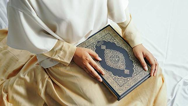 Menilik Makna Surat Al Baqarah Ayat 183 Tentang Kewajiban Puasa Ramadan Fimela Line Today