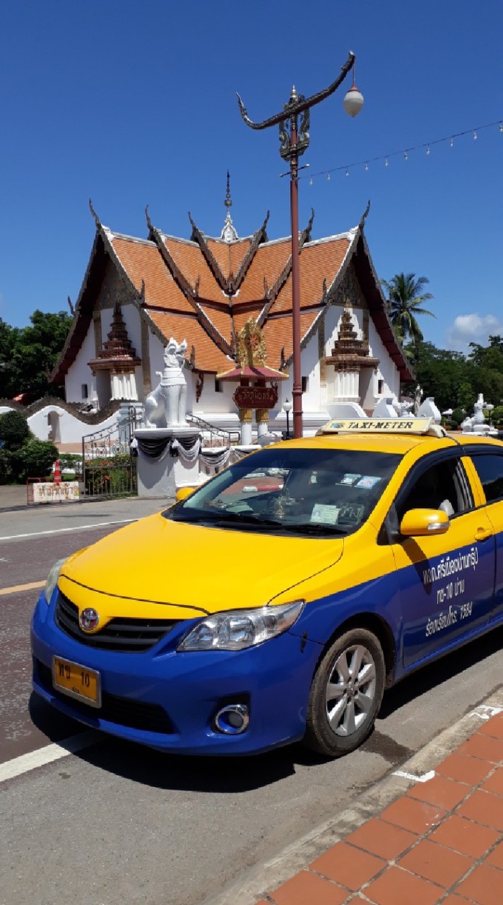 แท็กซี่น่าน รถรับจ้างพร้อมคนขับ โทร 0933568789