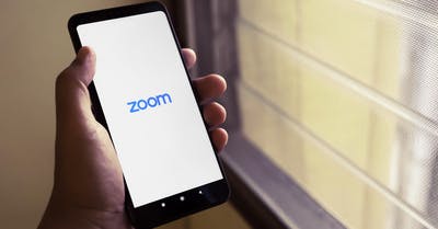 再掀資安疑慮 Zoom App 傳資料到facebook 隱私條款卻未盡告知義務 Line購物