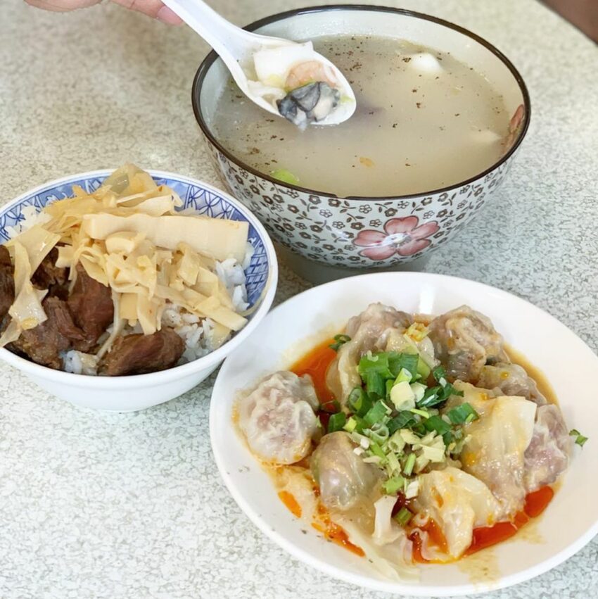 廟東夜市美食 古客蒜肉飯