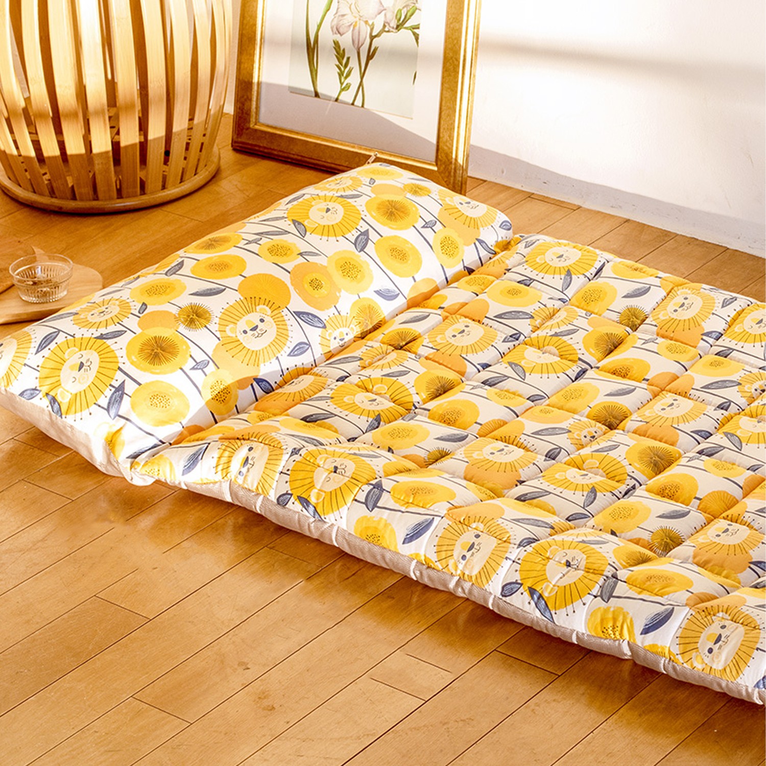 正韓Formongde超人氣品牌 ♥ 破萬好評。5cm厚雙面用睡袋，好睡不磕骨頭。四季高級莫代爾 x 夏日涼感嫘縈。聚酯填充加厚，蓬鬆輕量好收納;Formongde也是在韓國非常受歡迎的睡袋品牌，在韓