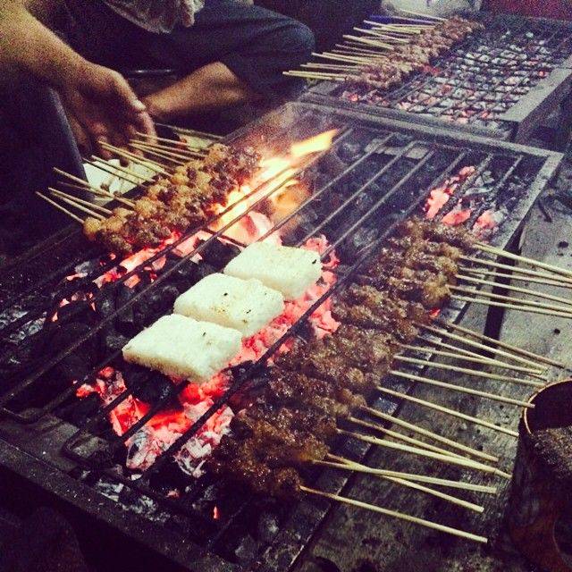 Wisata Kuliner Kaki Lima Saat Malam Hari Di Bogor Biar Romantis