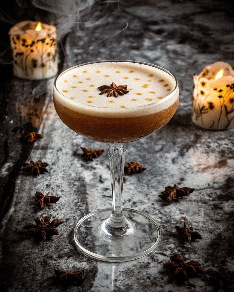 台北蔬食異料餐廳推薦7：Red Room Rendezvous 紅房餐酒館