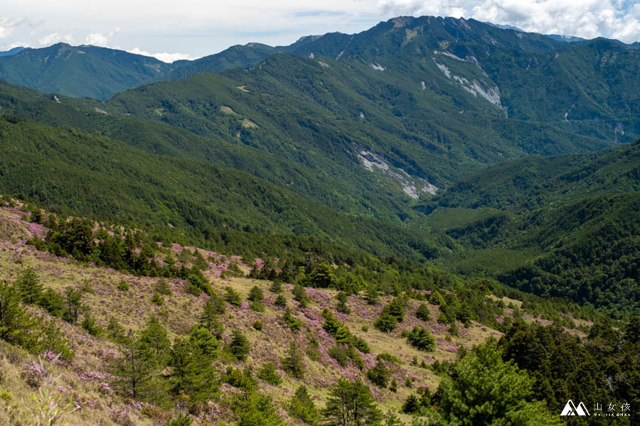 山女孩MelissaxMao冒險生活_奇萊主北_奇萊北峰主峰三天兩夜登山紀錄-21.jpg