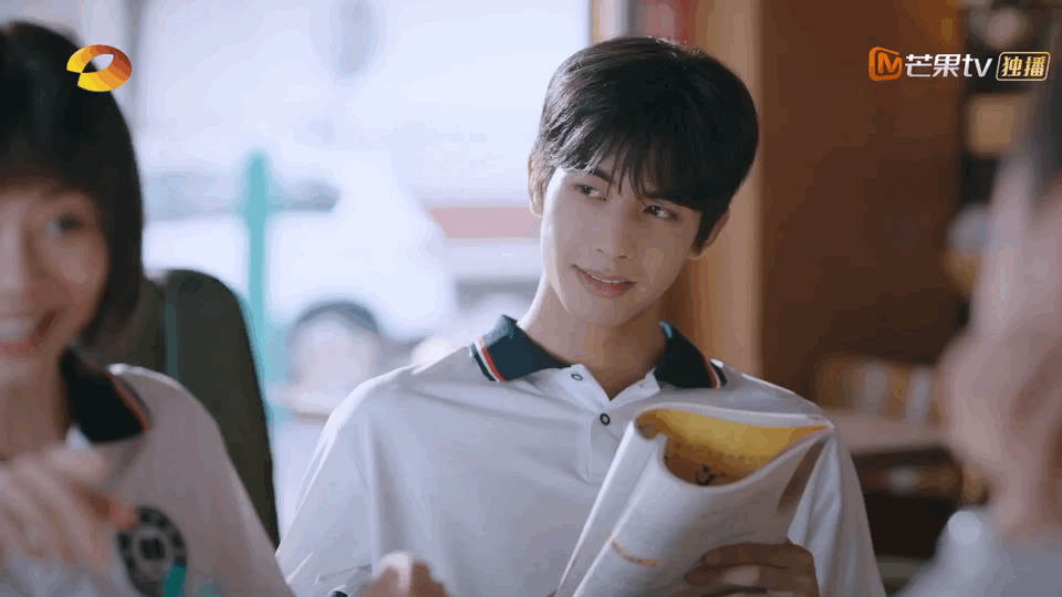 八月熱播陸劇男主角2：宋威龍 飾演《以家人之名》凌霄