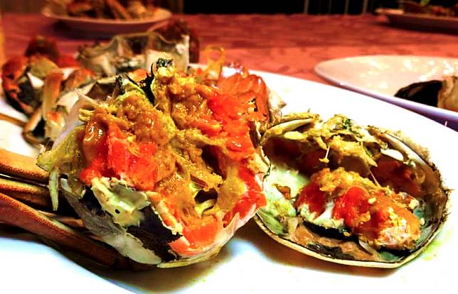 ▲堅持活體運送保證新鮮的「安吃蟹」（圖/奧丁丁市集）