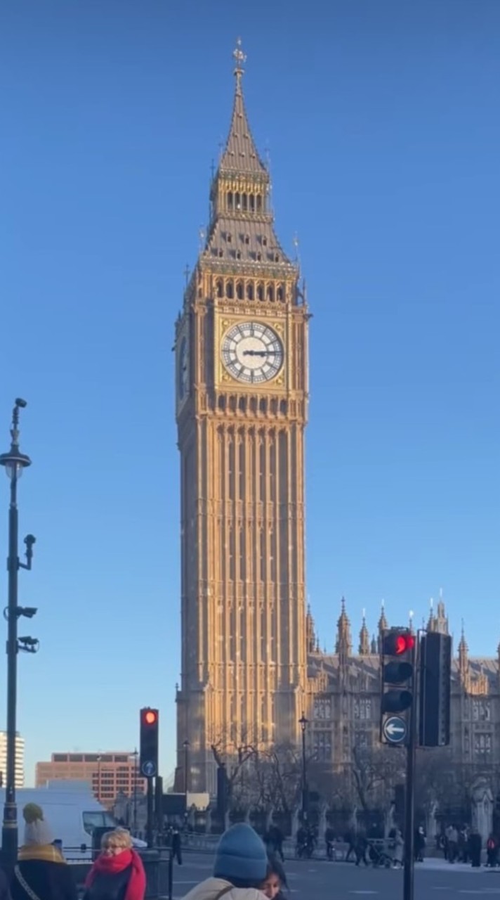 英國藍莎