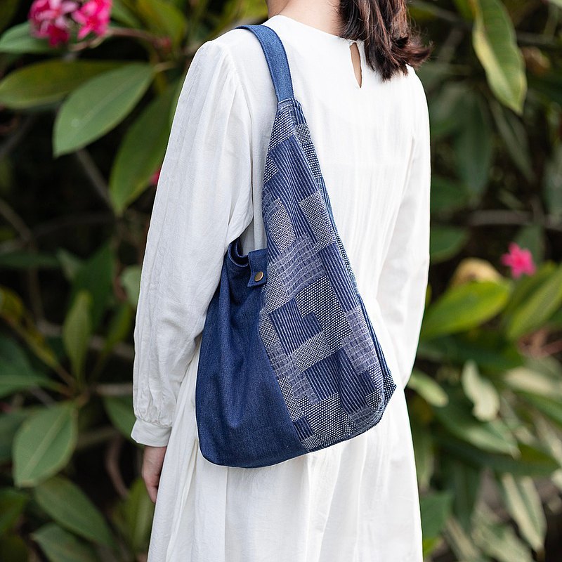 實用百搭 l 拼接牛仔三角布包
