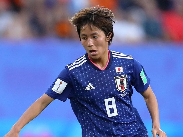 岩渕真奈 憧れの人気シンガーとの コラボショット 投稿でなでしこ戦士も即反応 Football Zone Web