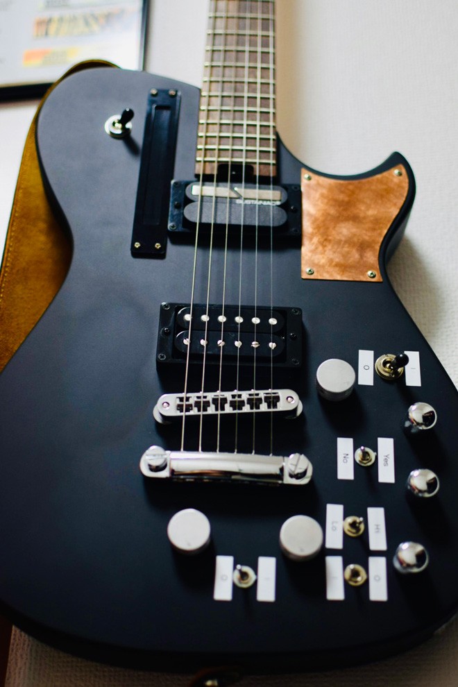 Manson MA-2 EVO （MUSEマシューベラミー使用）