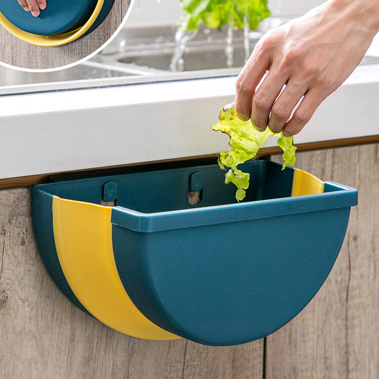 可折疊不占空間 可壁貼安裝也可懸掛在門板上 放在浴室可丟化妝棉棉花棒等 放在廚房可安裝兩個分類垃圾與廚餘 放在車上可當傘架當然也是垃圾桶 放在辦公室丟垃圾不用走很遠 材質pp 尺寸28x5.5x15c