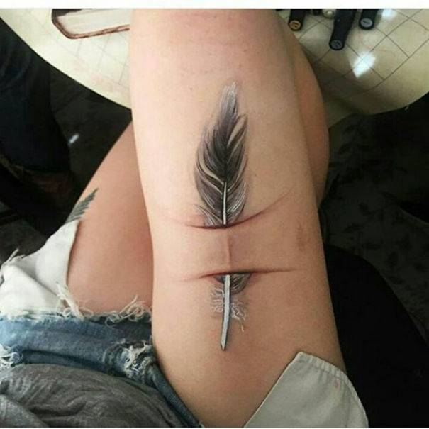 8 Tato Aneh Ini Jadi Keren Gara-Gara Buat Nutupin Bekas Luka!