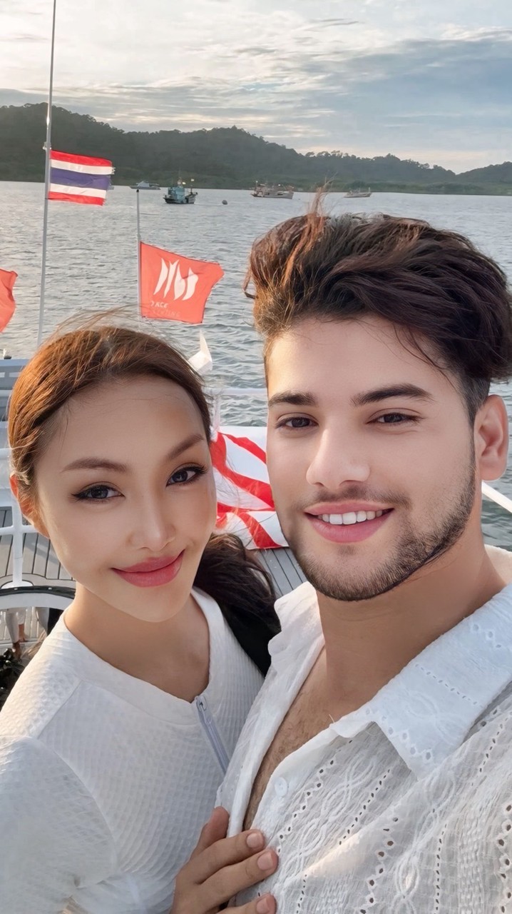 รักนกเฌอ✈️💕🇵🇰