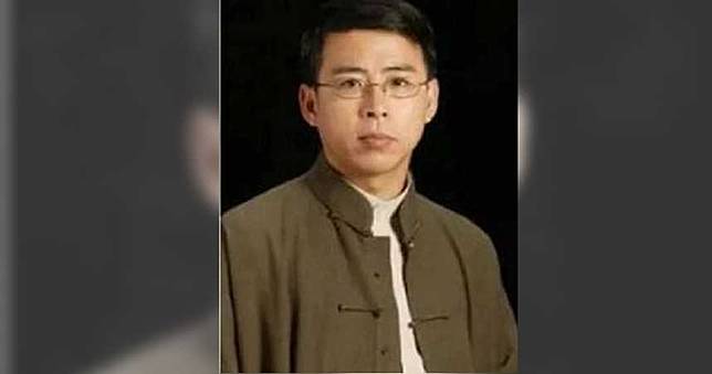 大陸應口罩戴起來「向全世界鞠躬道歉」　前央視主持人開砲：給你們添亂了