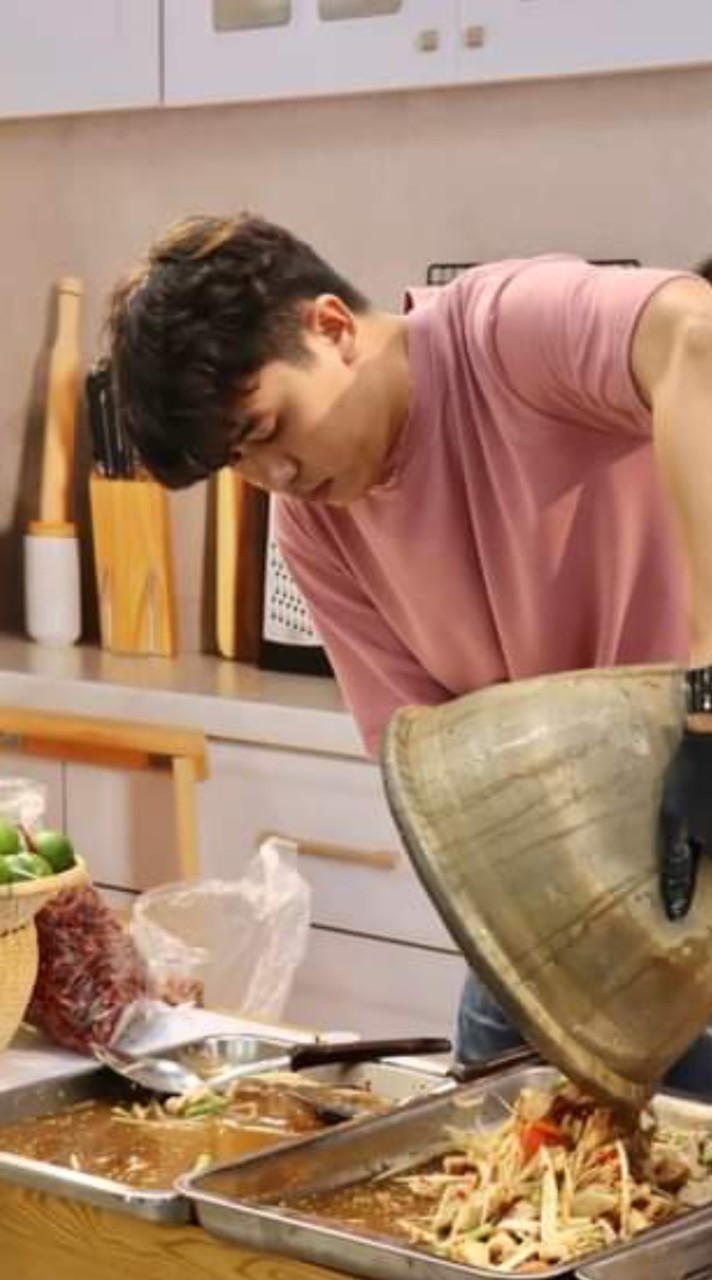 คุณสอแซ่บ